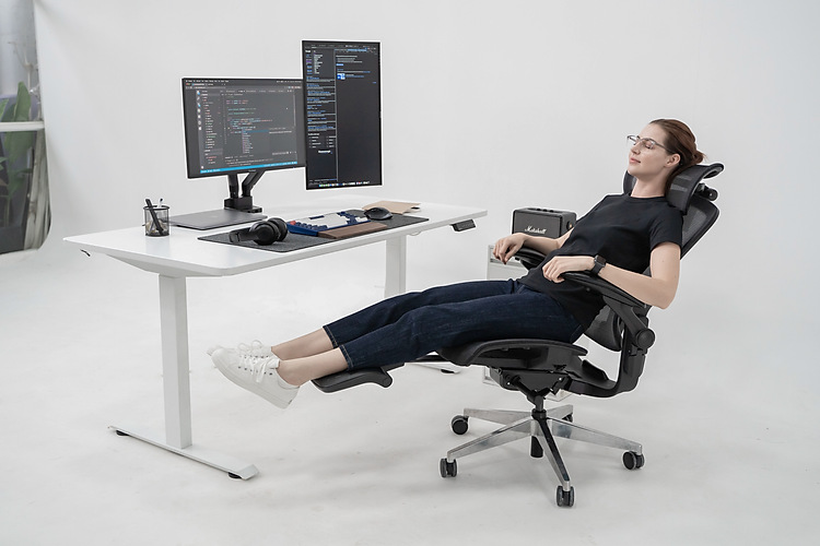 Epione Easy Chair phù hợp với nhiều dáng người