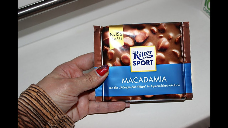 Kết quả hình ảnh cho Ritter Sport Macadamia