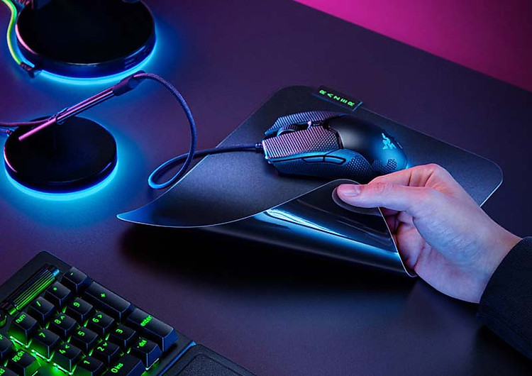 razer-sphex-v3-2.jpg?v=1655696892831