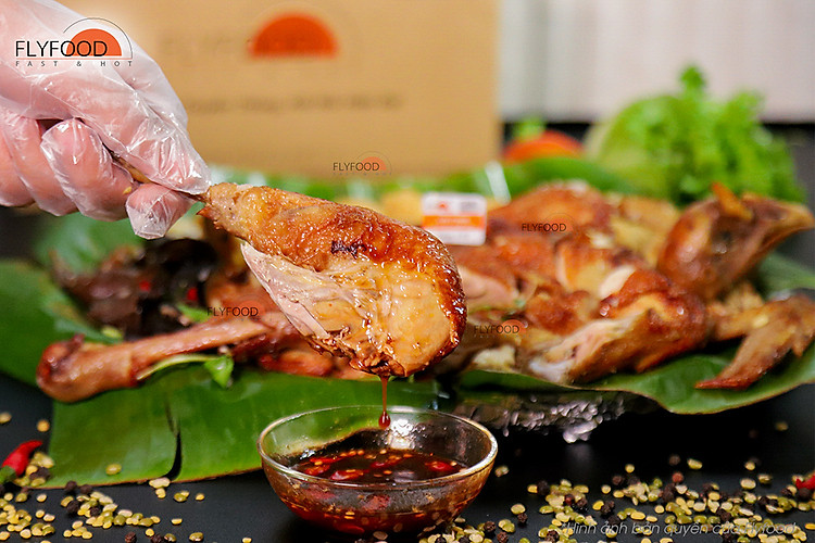 Gà quay bó xôi đậu xanh