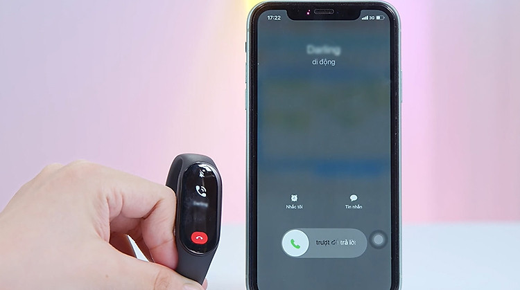 Vòng đeo tay thông minh Mi Band 7 - Nhận cuộc gọi