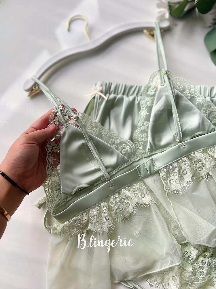 Bộ Đồ Ngủ Nữ Tính