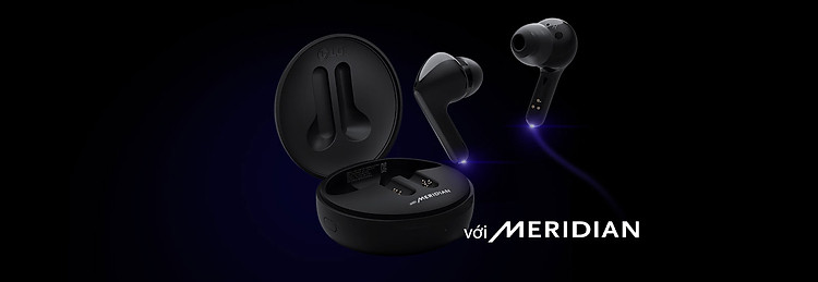 Hình ảnh tai nghe earbud phía trên hộp tai nghe đang mở với ánh sáng màu xanh làm nổi bật cuống bên dưới của tai nghe