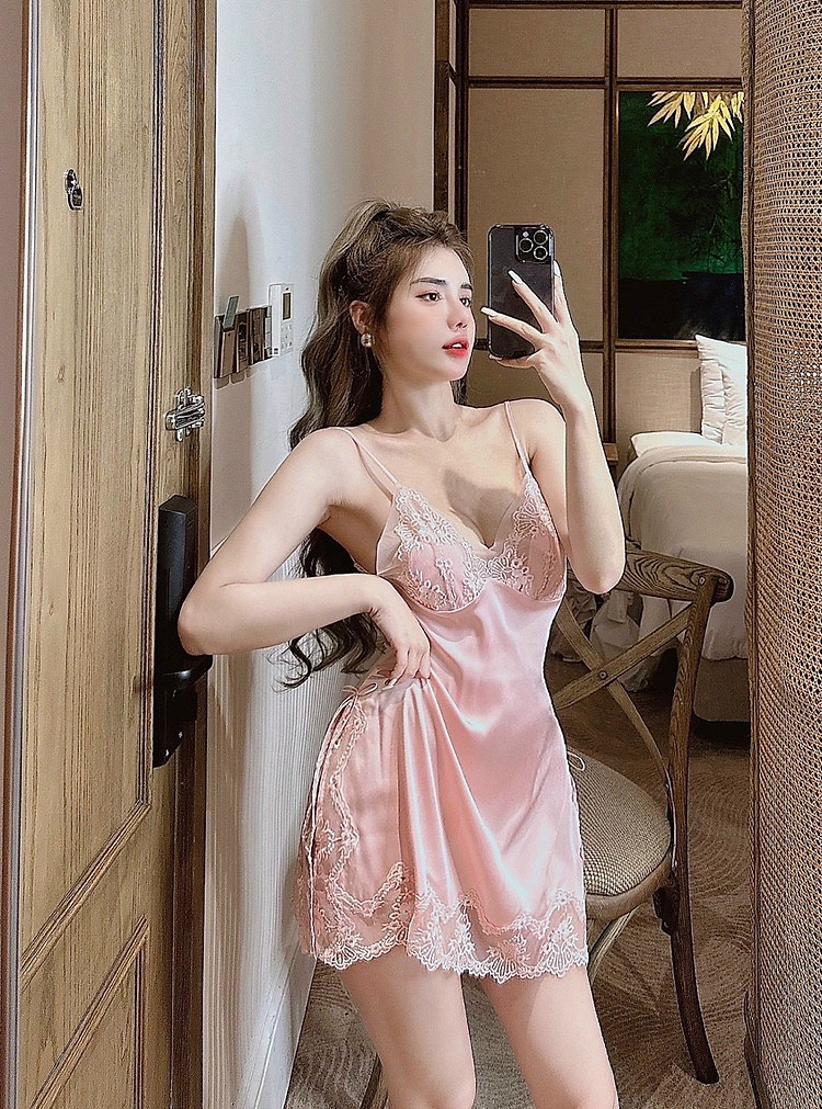 Váy Ngủ Nữ Tính Mềm Mại
