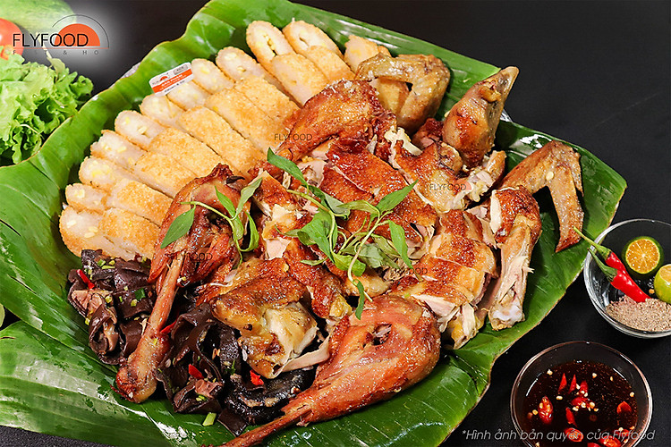 Gà quay bó xôi đậu xanh