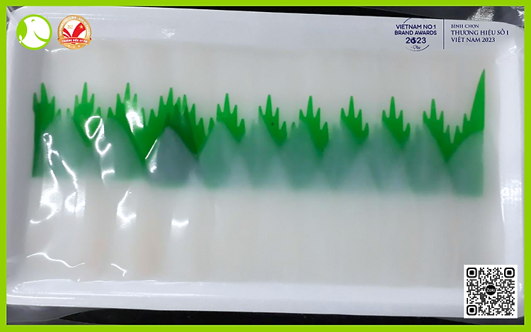 Mực nang cắt sashimi