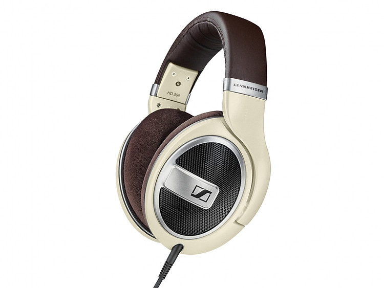 Tai nghe Sennheiser HD599 thiết kế cổ điển