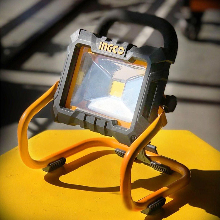 Đèn làm việc dùng pin Lithium 20V INGCO CWLI2002 - HÀNG CHÍNH HÃNG