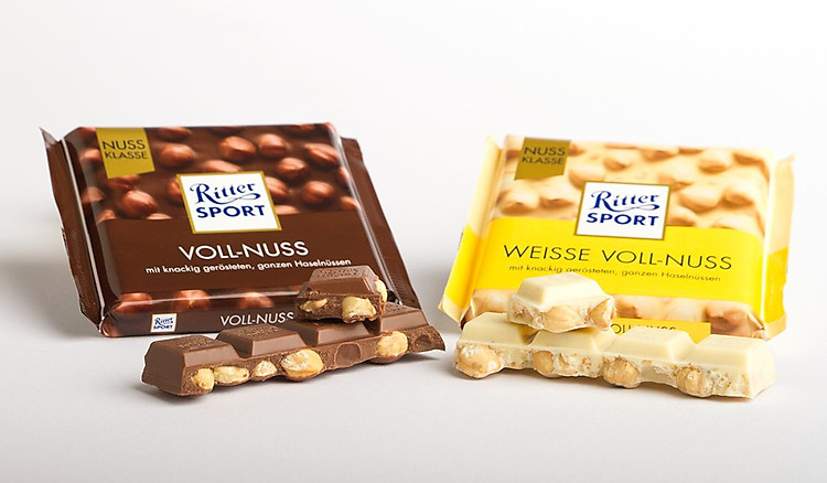 Kết quả hình ảnh cho Ritter Sport Weisse Voll-Nuss