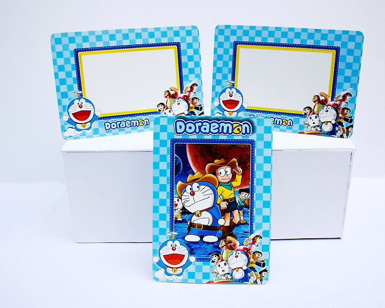 Khung ảnh sinh nhật Doraemon