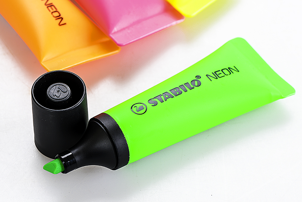 Bút dạ quang STABILO NEON HL72