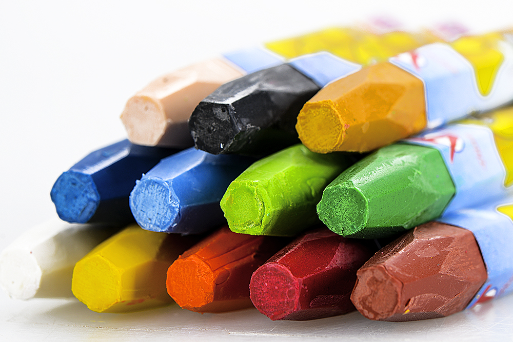 Sáp Dầu Star Hộp Giấy 18M-Op318