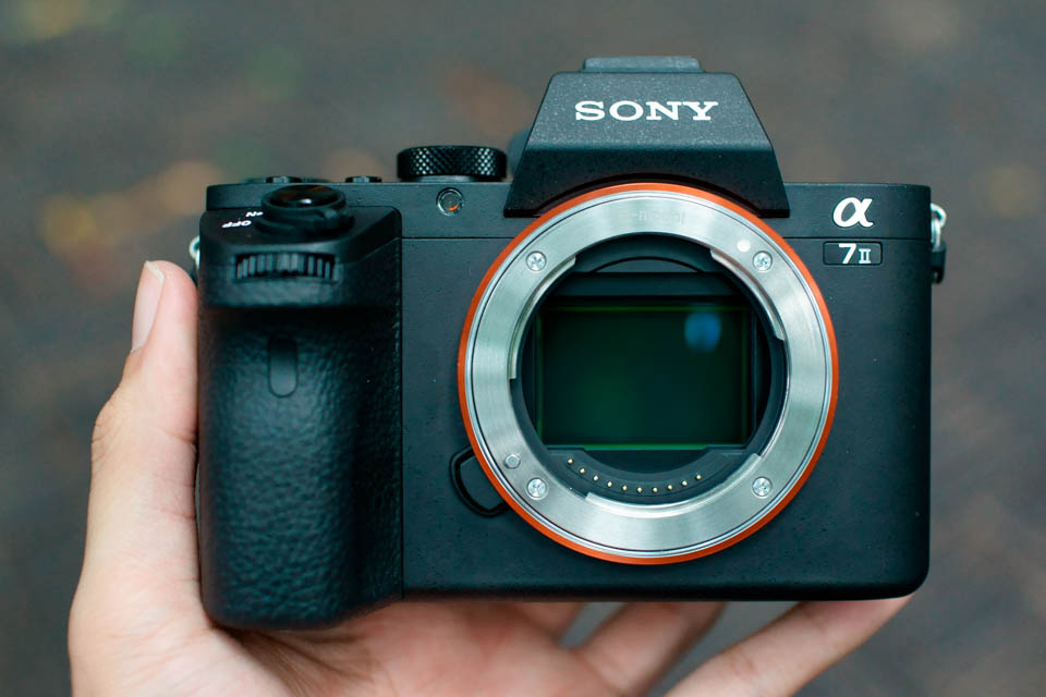 Máy Ảnh Sony Alpha A7 Mark II Body - Hàng chính hãng