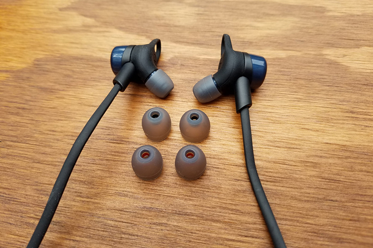 Tai Nghe Bluetooth Plantronics Backbeat Go 3