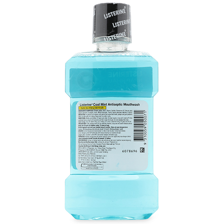 Bộ Đôi Nước Súc Miệng Hương Bạc Hà Listerine Cool Mint (250ml/Chai) - 8850007822127