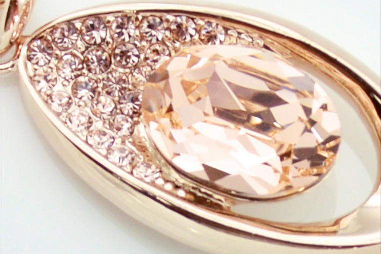 Dây Chuyền Hình Giọt Nước Đính Pha Lê Swarovski Showme SM00360650 – Vàng Ánh Kim