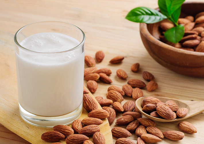 Hạt Hạnh Nhân Royal Nut Company Không Vỏ