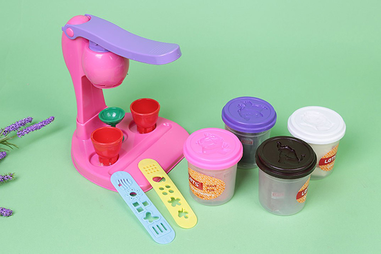 Bộ bột nặn máy làm kem LET'S L-8420