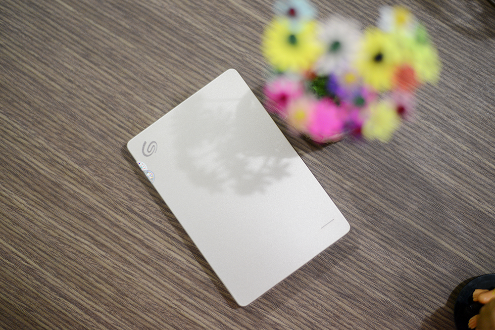 Ổ cứng di động HDD SEAGATE 2TB Backup Plus Slim USB 3.0