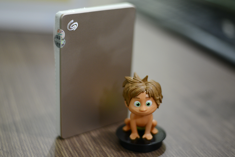 Ổ cứng di động HDD SEAGATE 2TB Backup Plus Slim USB 3.0