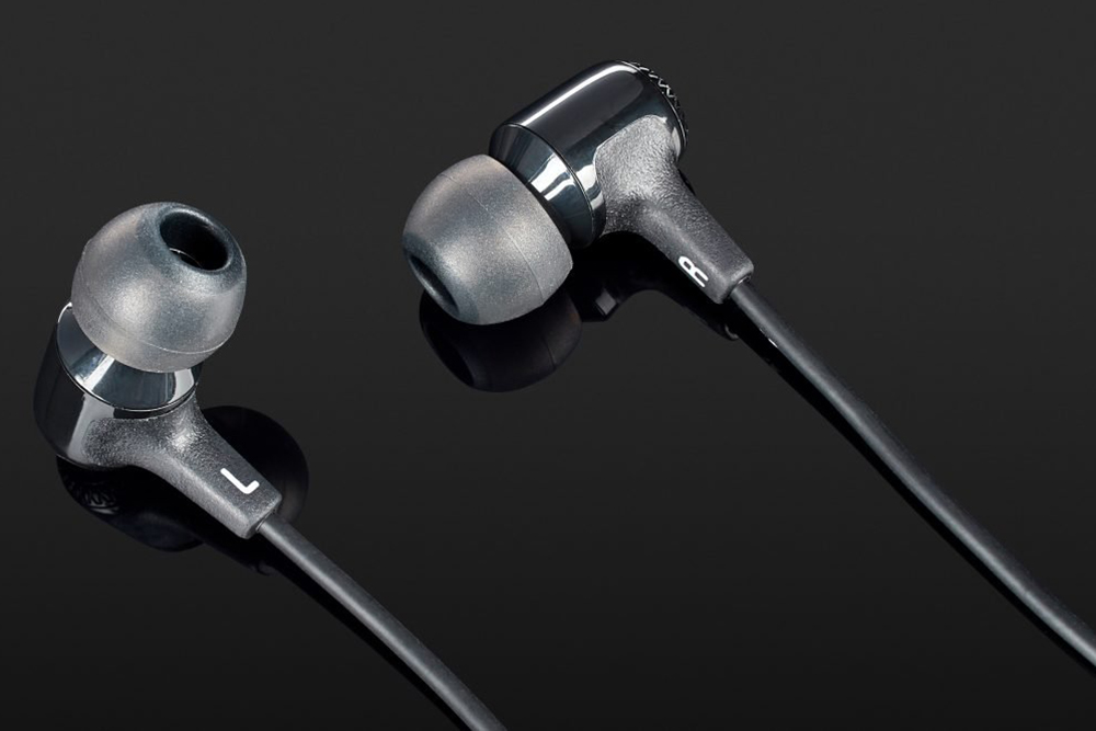 Tai nghe JBL E15