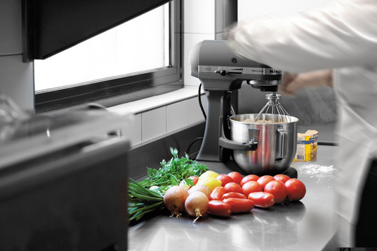 Máy Trộn Bát Nâng Chuyên Nghiệp Heavy Duty KitchenAid 5KPM50EGR (4.8L) - Đen Xám - Hàng Chính Hãng