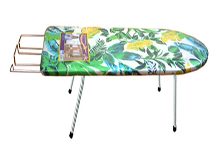 Bàn Để Ủi Quần Áo Kiểu Ngồi Lót Ván KokOmega BU-02 30 x 80 Cm (Họa Tiết Ngẫu Nhiên)