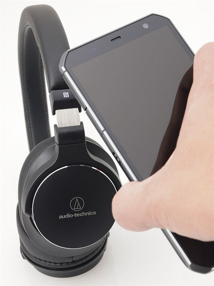 Tai Nghe Chụp Tai Audio Technica ATH-SR5