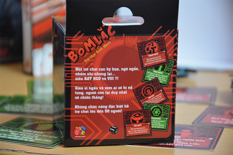 Boardgame Bom Lắc