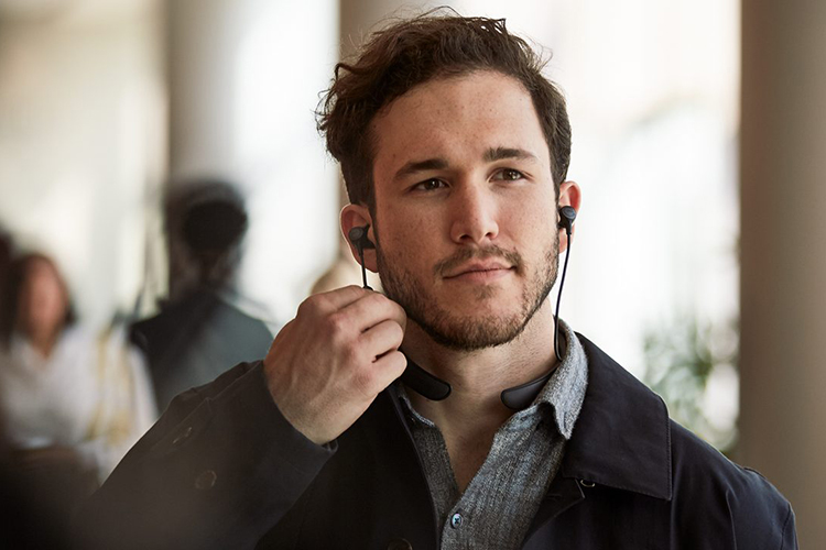 Tai nghe Bluetooth Bose QuietControl 30