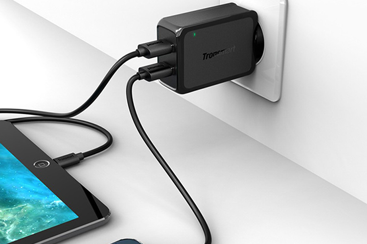 Adapter sạc Tronsmart 36W 2 cổng QC 2.0 WC2F