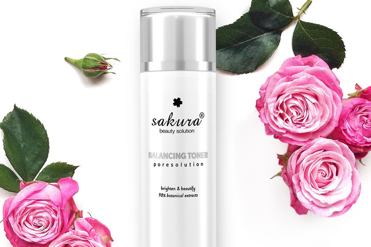 Nước Cân Bằng Da Sakura Balancing Toner (200ml)