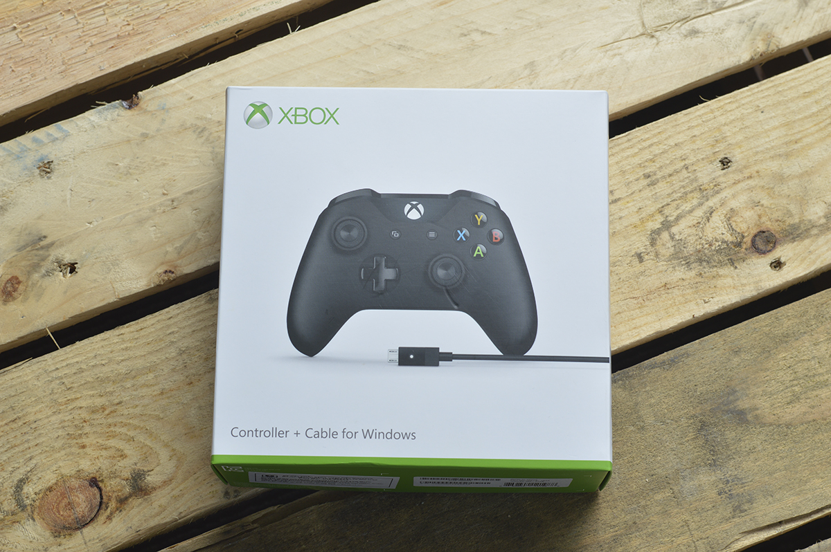 Tay Cầm Chơi Game Microsoft Xbox One S Wireless - Hàng Chính Hãng