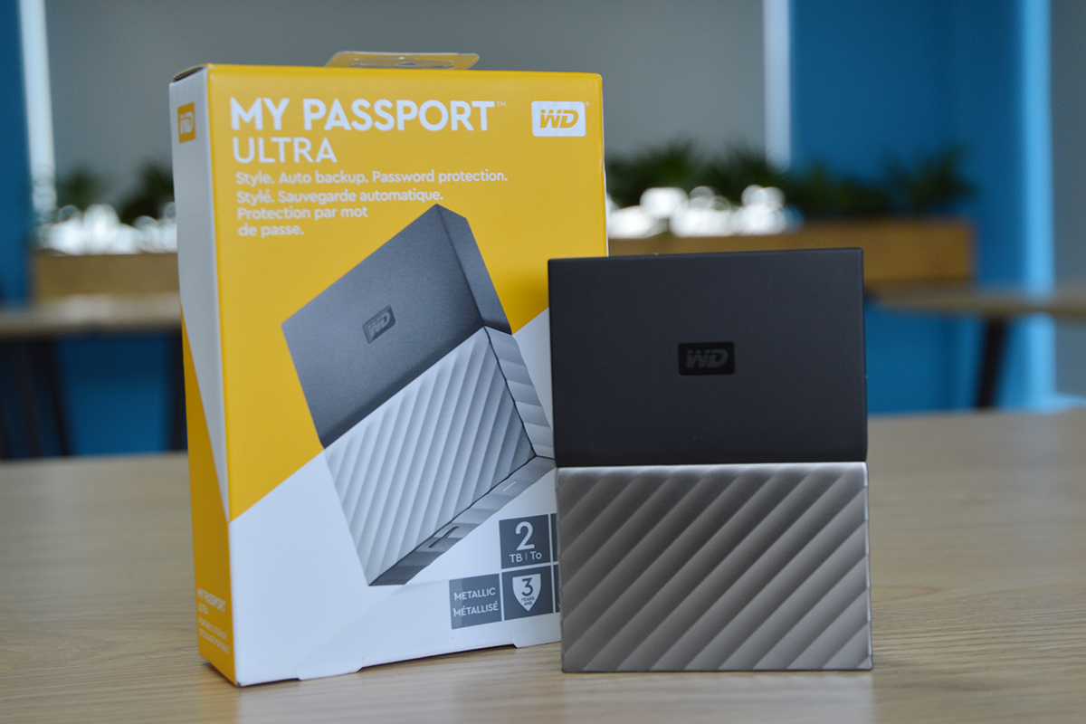 Ổ Cứng Di Động WD My Passport Ultra 2TB - WDBTLG0020BGY-WESN - Hàng Chính Hãng