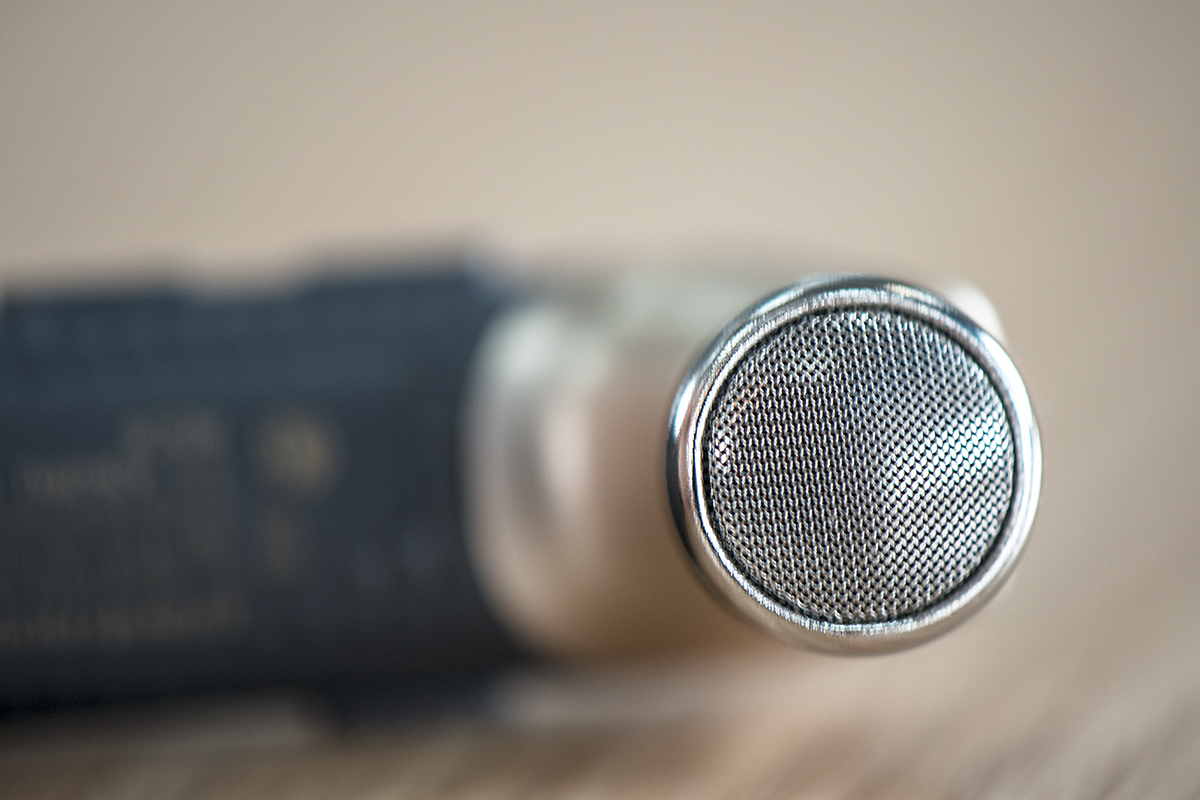 Tai nghe Bluetooth Plantronics Explorer 120