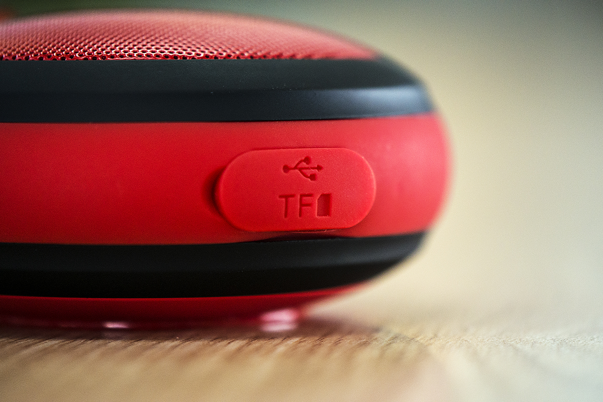 Loa bluetooth Jamo DS2