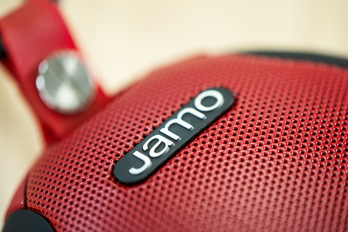 Loa bluetooth Jamo DS2