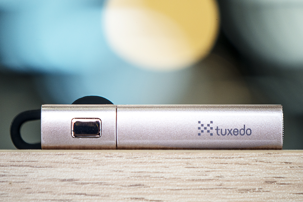 Tai nghe Bluetooth Tuxedo S380