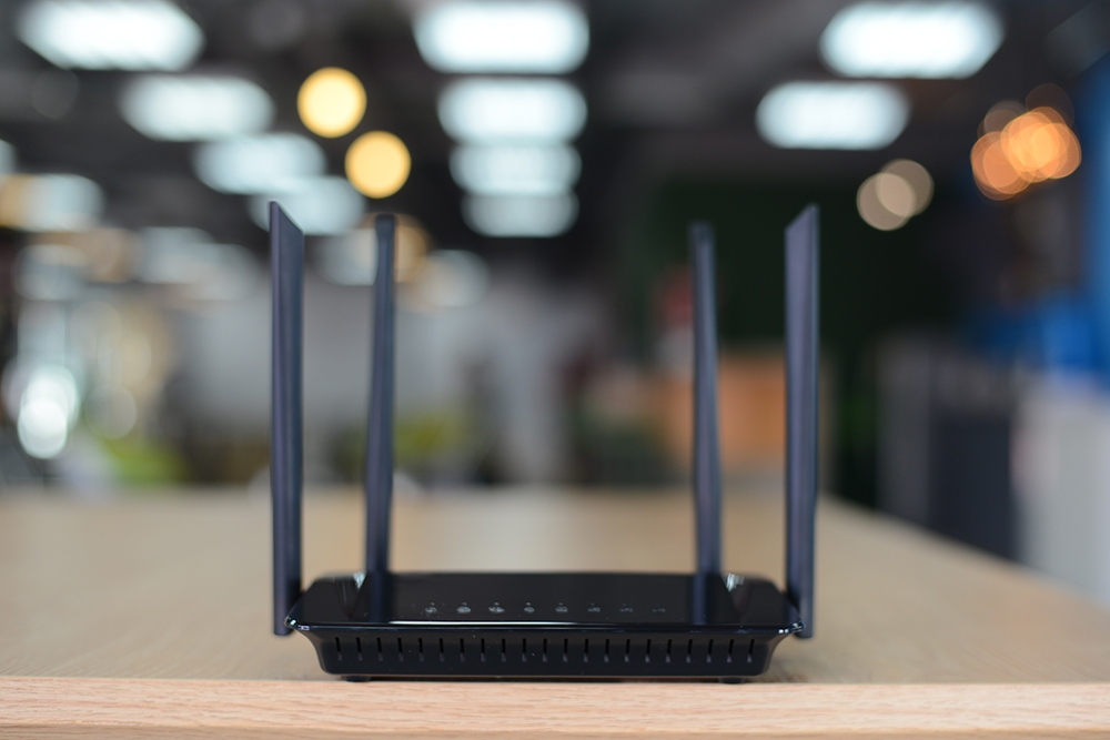 Router D-LINK DIR-842