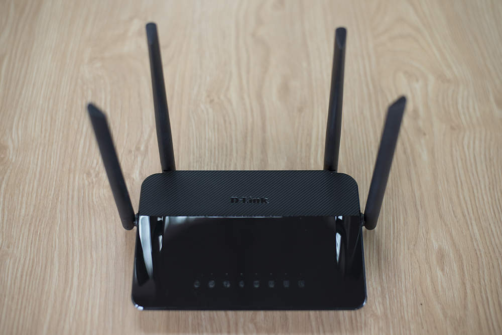 Router D-LINK DIR-842