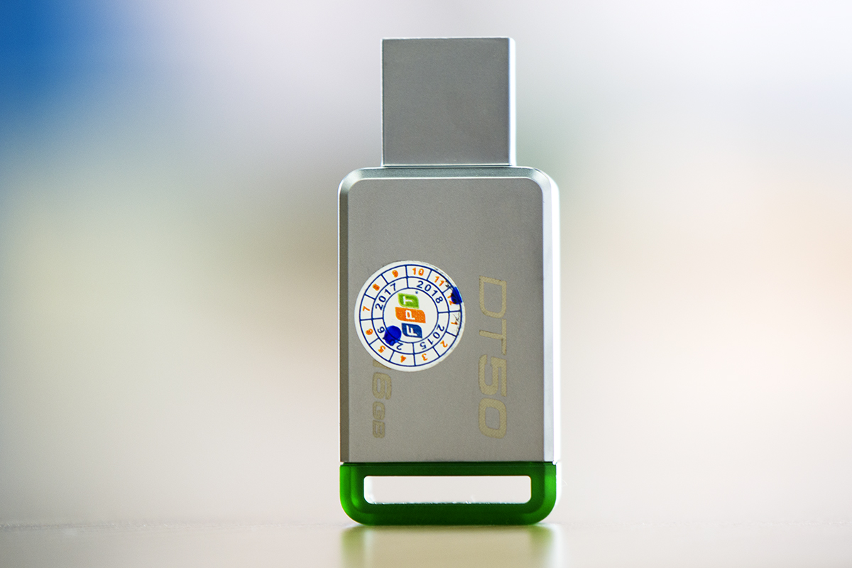 Thẻ nhớ USB Kingston DT50 16GB