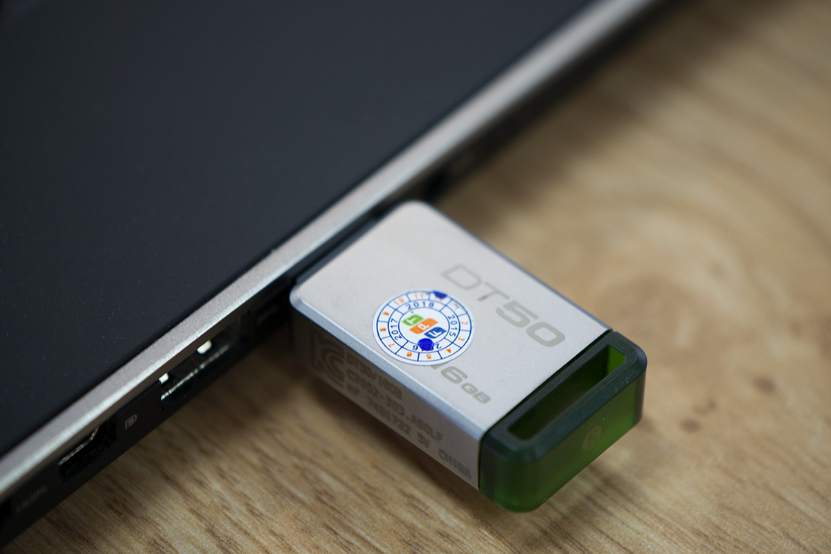 Thẻ nhớ USB Kingston DT50 16GB