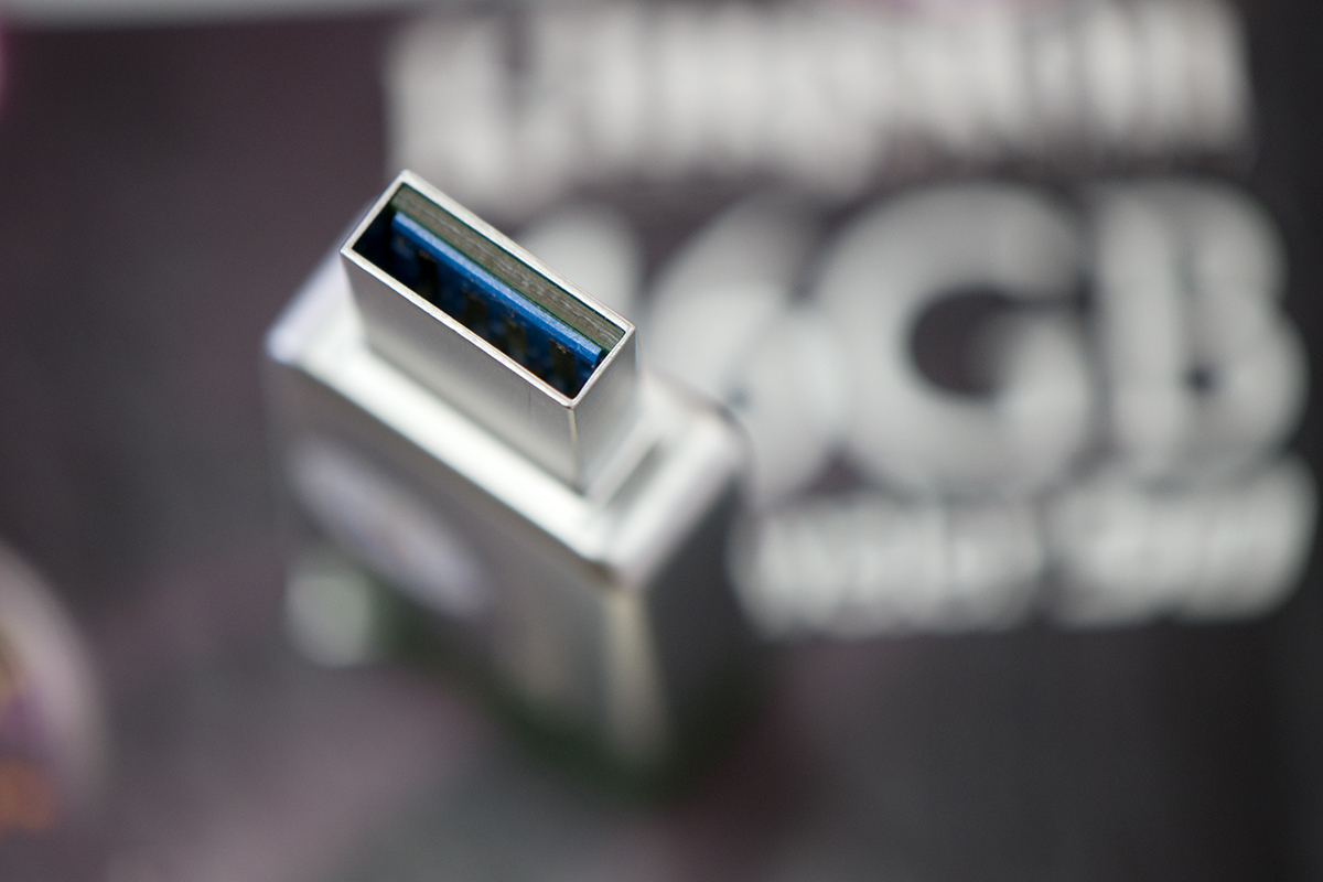 Thẻ nhớ USB Kingston DT50 16GB