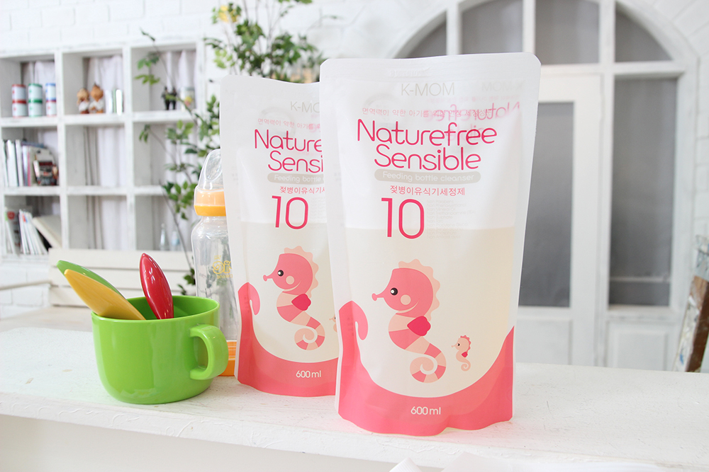 Nước rửa bình sữa hữu cơ K-MOM KM13125 - 500ml