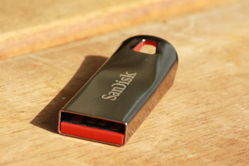 USB 2.0 SanDisk Cruzer Force CZ71 32GB - Hàng Chính Hãng