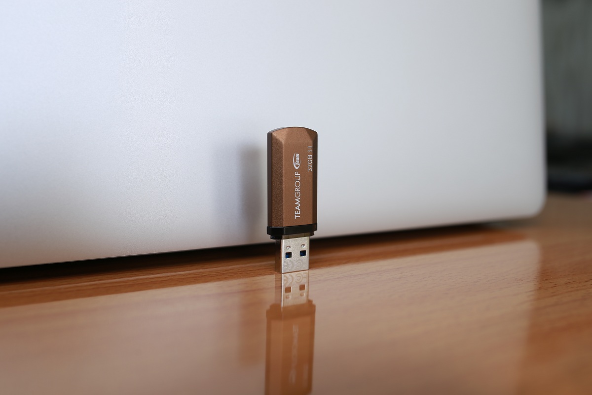 USB Team 3.0 C155 32GB - Hàng Chính Hãng