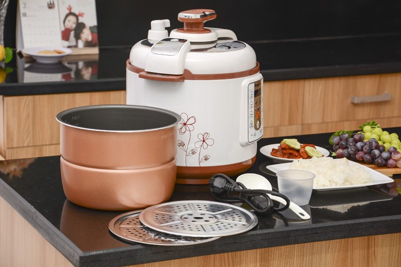 Nồi áp suất Kangaroo KG138 6L
