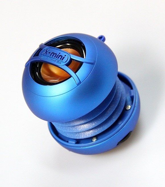 VOZ -  Loa X-mini UNO Capsule