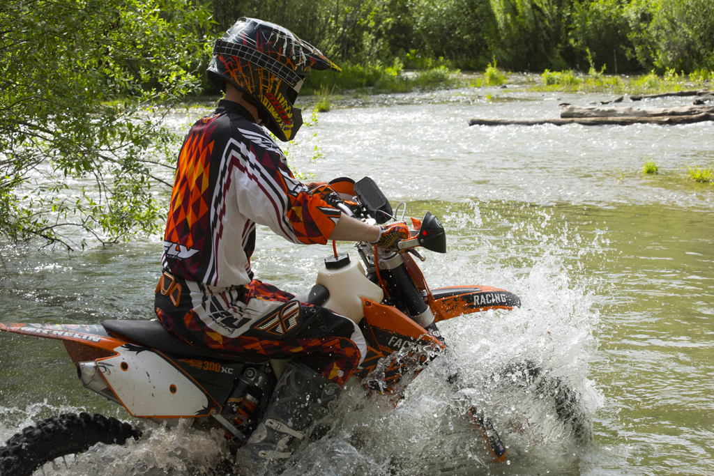 Loa không dây Braven BRV Pro
