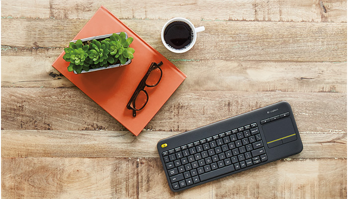 Bàn phím LOGITECH K400 Plus